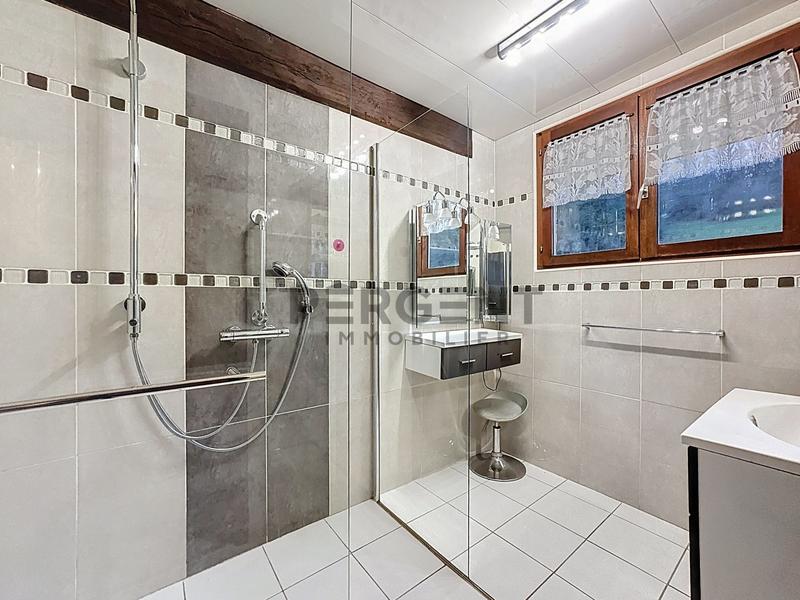 Maison - 127 m² - 5 pièces