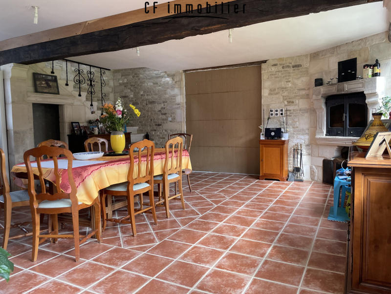 Maison - 220 m² - 7 pièces