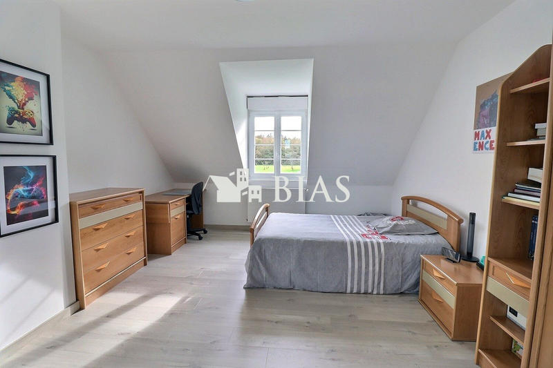 Maison - 161 m² - 5 pièces