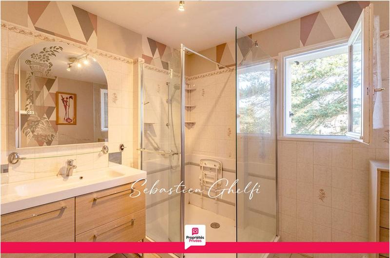 Maison - 89 m² - 4 pièces