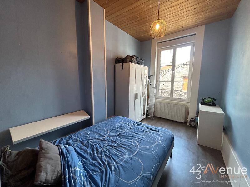 Appartement - 82 m² - 5 pièces