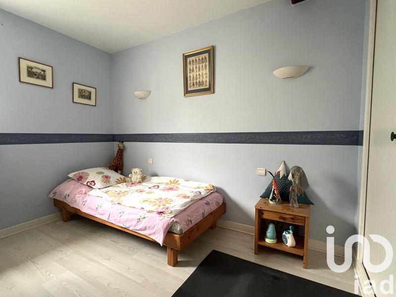 Maison - 200 m² - 7 pièces