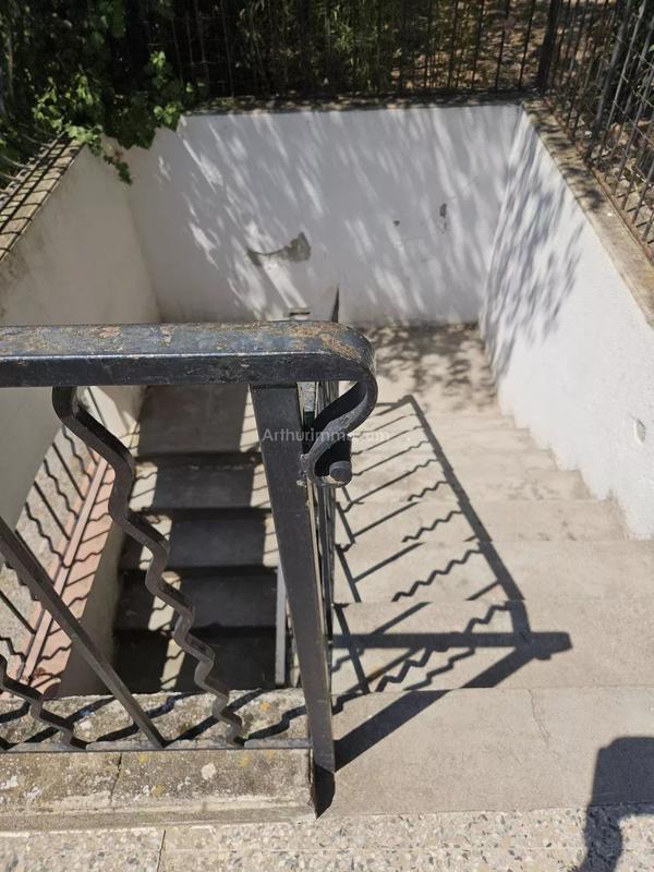 Maison - 152 m² - 9 pièces