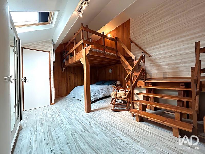 Immeuble - 330 m² - 9 pièces