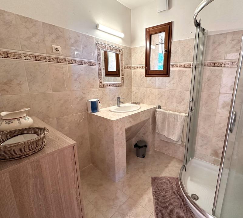 Propriété - 130 m² - 6 pièces