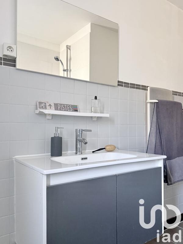 Appartement - 49 m² - 3 pièces