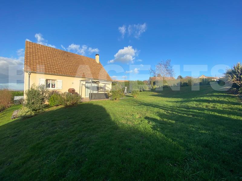 Pavillon - 111 m² - 6 pièces