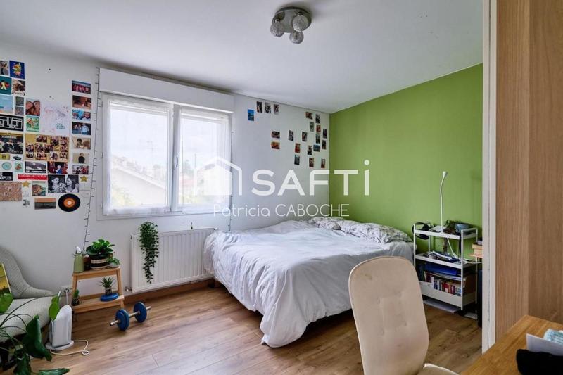 Maison - 130 m² - 6 pièces