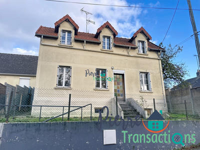 Maison - 80 m² - 4 pièces