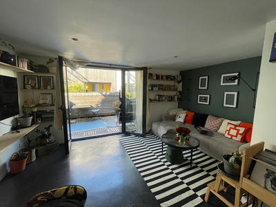 Loft - 80 m² - 4 pièces