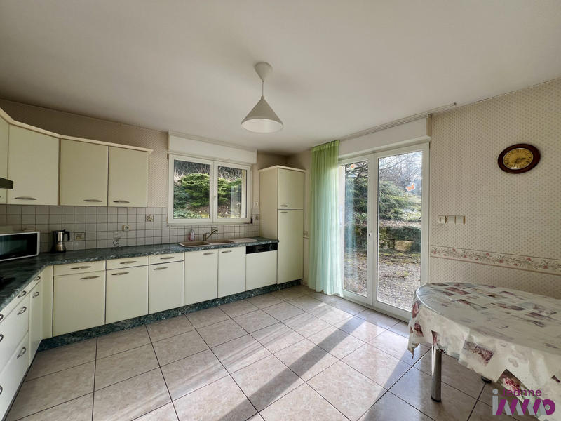 Maison - 190 m² - 4 pièces