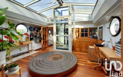 Maison - 185 m² - 7 pièces