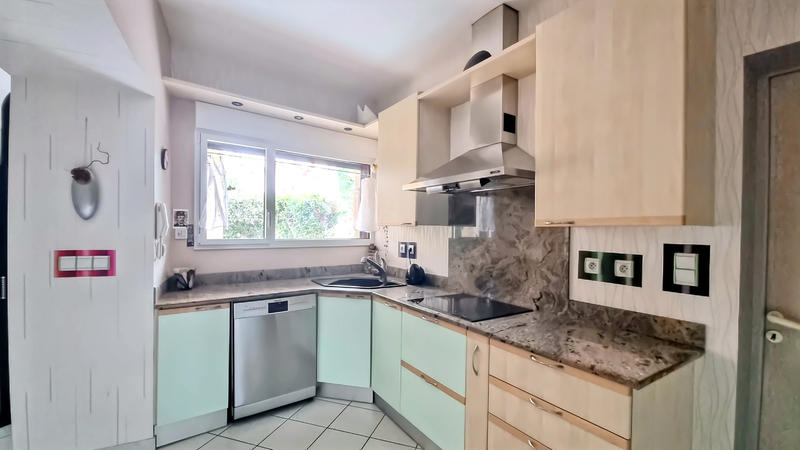 Duplex - 150 m² - 6 pièces