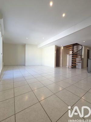 Duplex - 85 m² - 4 pièces