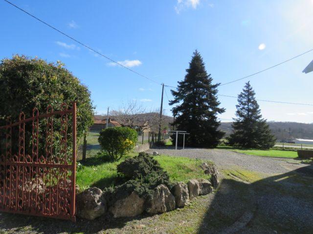 Maison - 155 m² - 8 pièces