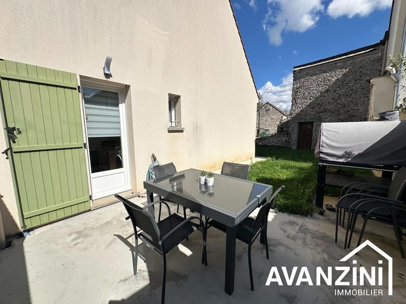 Maison - 95 m² - 4 pièces