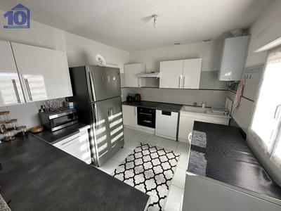 Maison - 175 m² - 8 pièces