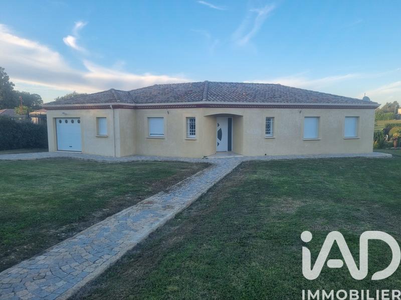 Maison - 140 m² - 5 pièces