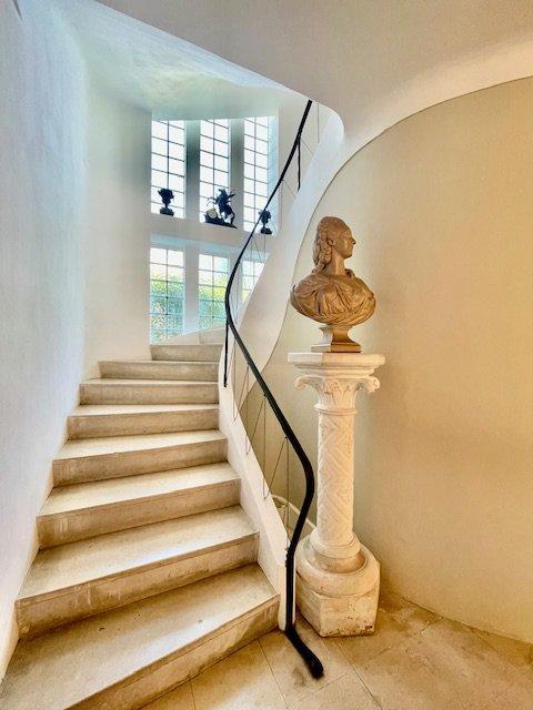 Maison bourgeoise - 300 m² - 5 pièces