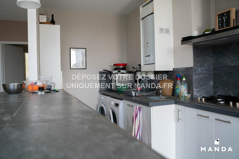 Chambre - 10 m² - 5 pièces