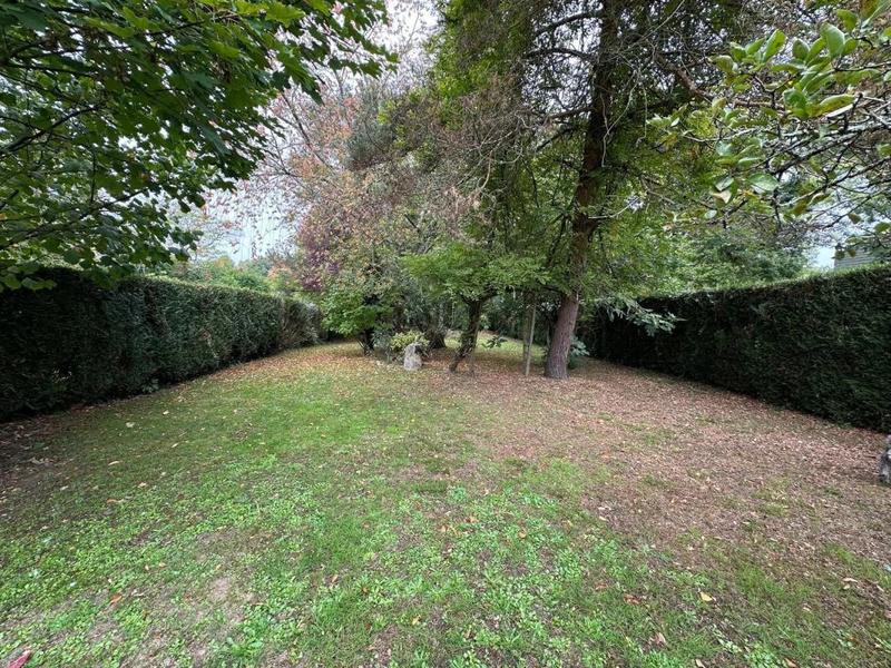 Maison en pierre - 239 m² - 8 pièces