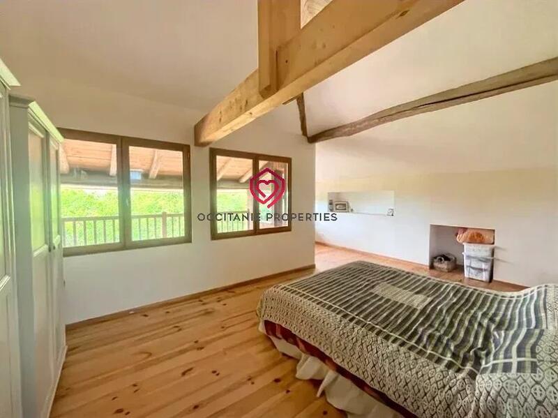 Maison - 150 m² - 5 pièces