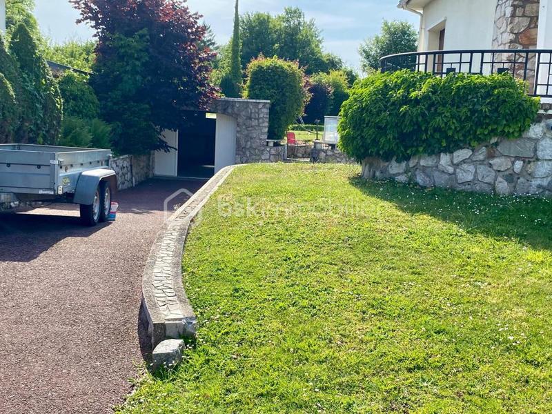 Pavillon - 133 m² - 6 pièces