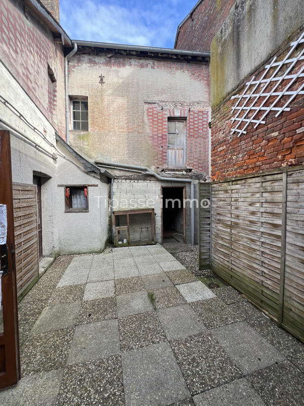 Maison - 140 m² - 5 pièces