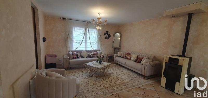 Maison - 164 m² - 9 pièces