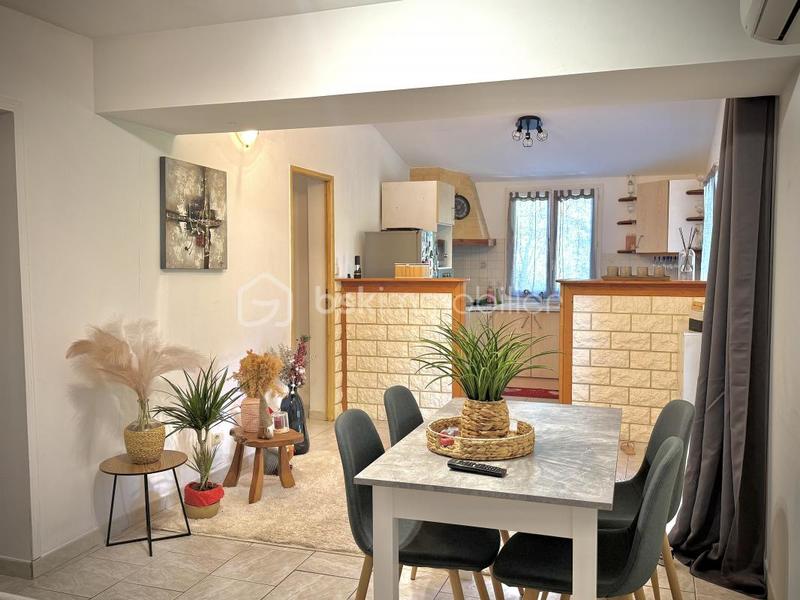 Villa - 165 m² - 6 pièces