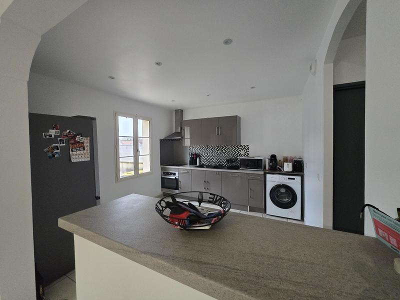 Maison - 76 m² - 4 pièces