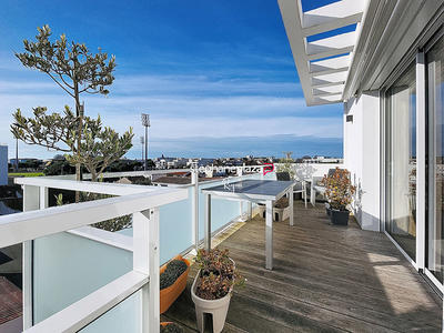 Appartement - 87 m² - 4 pièces