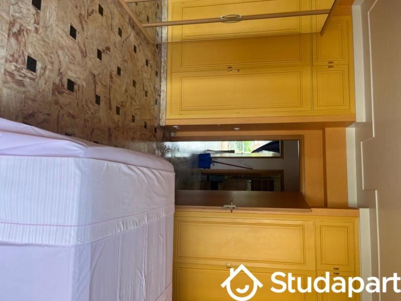 Chambre - 19 m² - 1 pièce