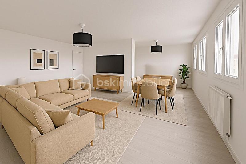 Loft - 80 m² - 4 pièces