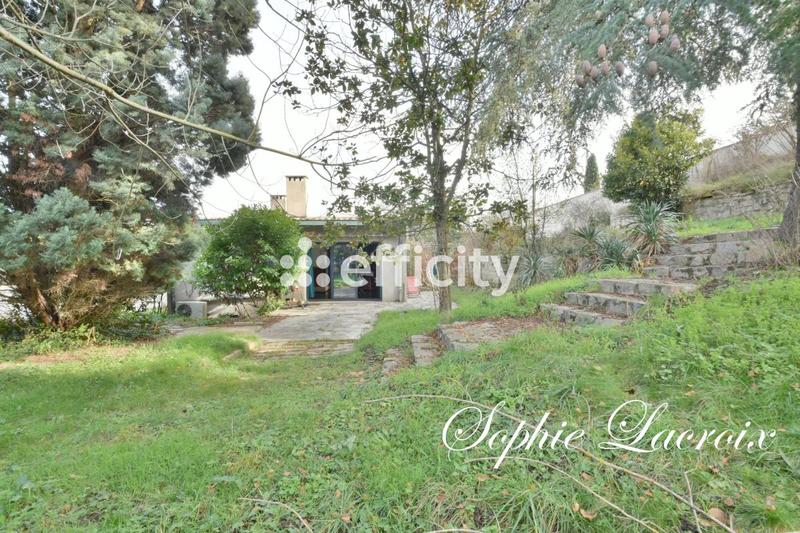 Villa - 173 m² - 7 pièces