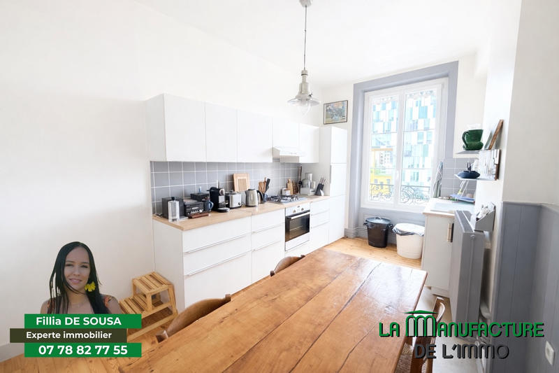 Appartement - 138 m² - 6 pièces