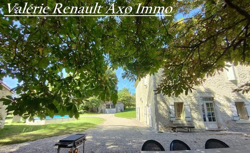 Maison en pierre - 278 m² - 8 pièces