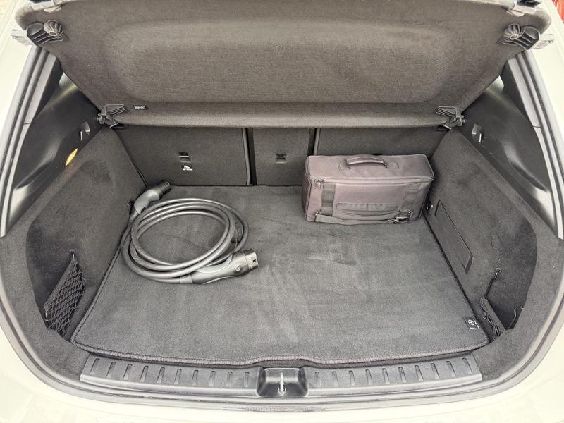 Mercedes Eqa 250+ Progressive Line