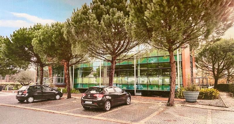 Bureau - 870 m² - 18 pièces