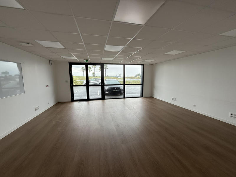 Bureau - 120 m²