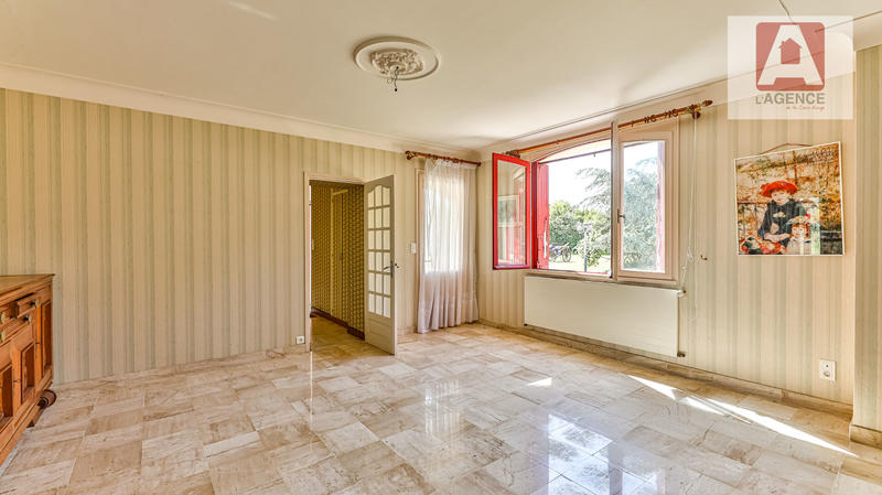 Maison - 189 m² - 6 pièces