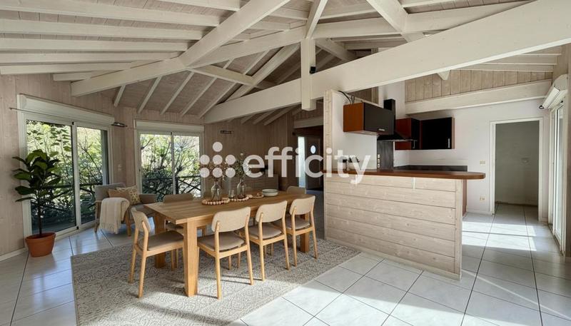 Villa - 147 m² - 6 pièces