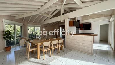 Villa - 147 m² - 6 pièces