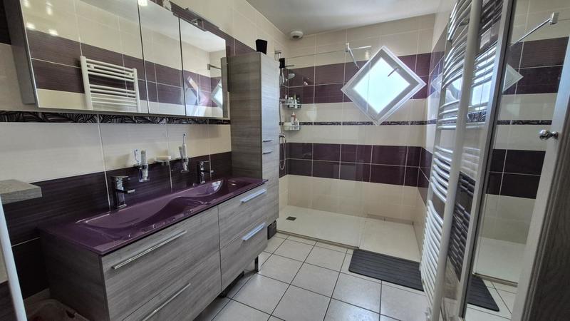 Maison - 129 m² - 5 pièces