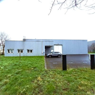 Local d'activités - 691 m²