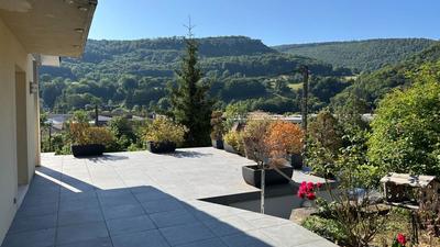 Maison - 152 m² - 8 pièces