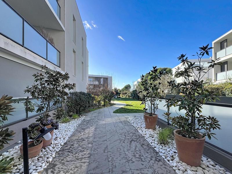 Appartement - 60 m² - 3 pièces