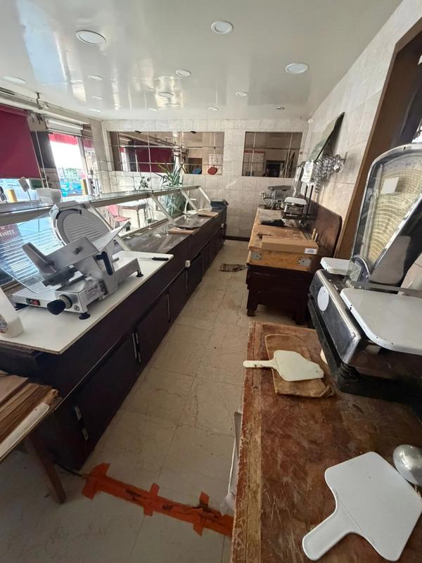 Propriété - 200 m² - 11 pièces