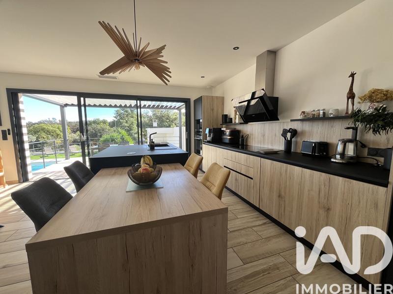 Maison - 154 m² - 5 pièces