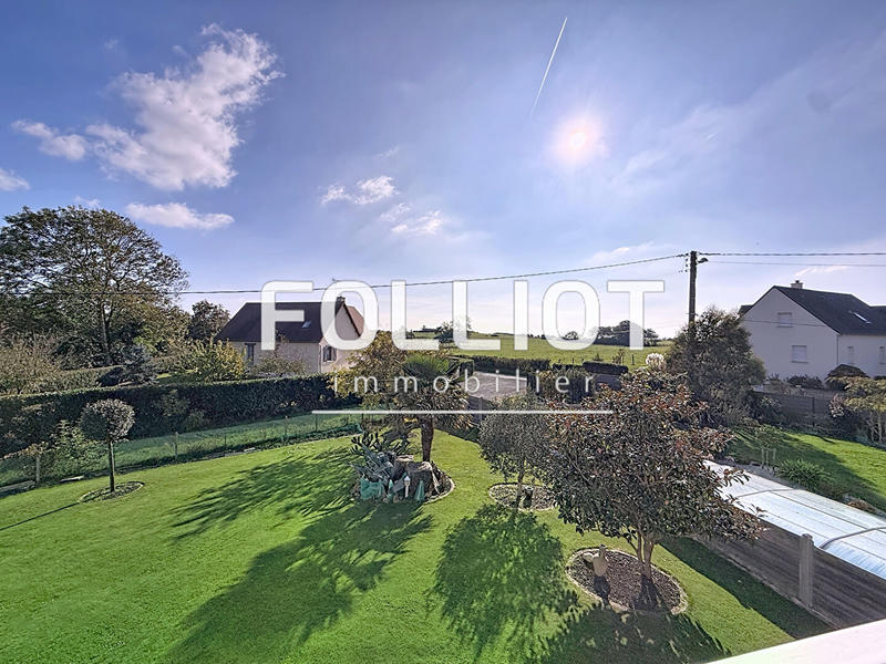 Maison - 138 m² - 5 pièces